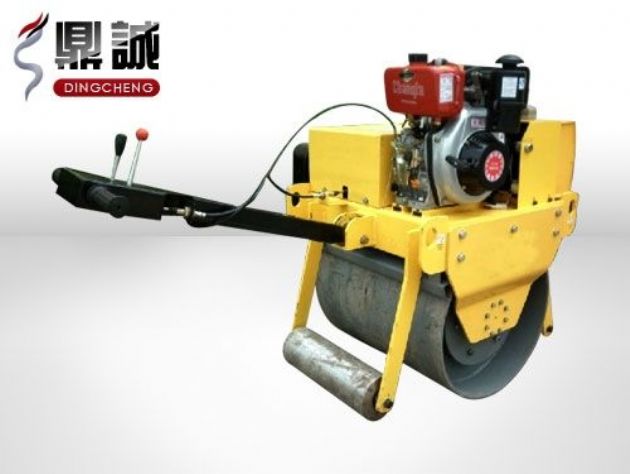 點(diǎn)擊查看詳細(xì)信息<br>標(biāo)題：重型手扶式單鋼輪壓路機(jī) 閱讀次數(shù)：13853