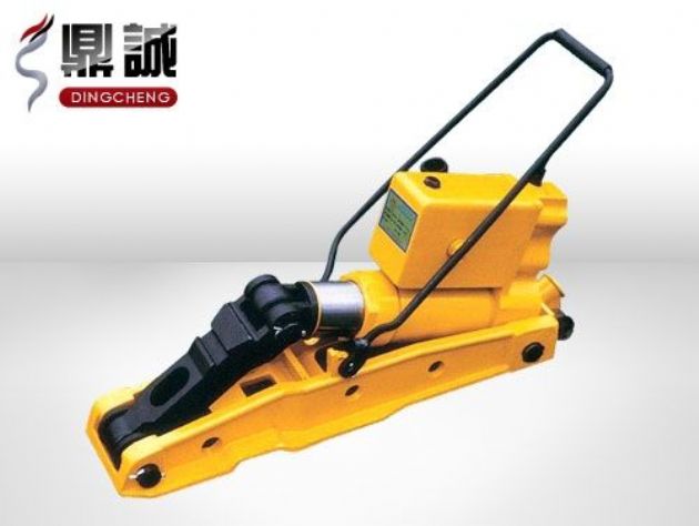 點擊查看詳細(xì)信息<br>標(biāo)題：液壓起撥道機 閱讀次數(shù)：4478